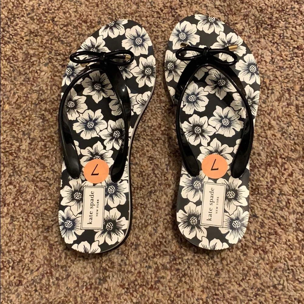 Kate spade flip flops